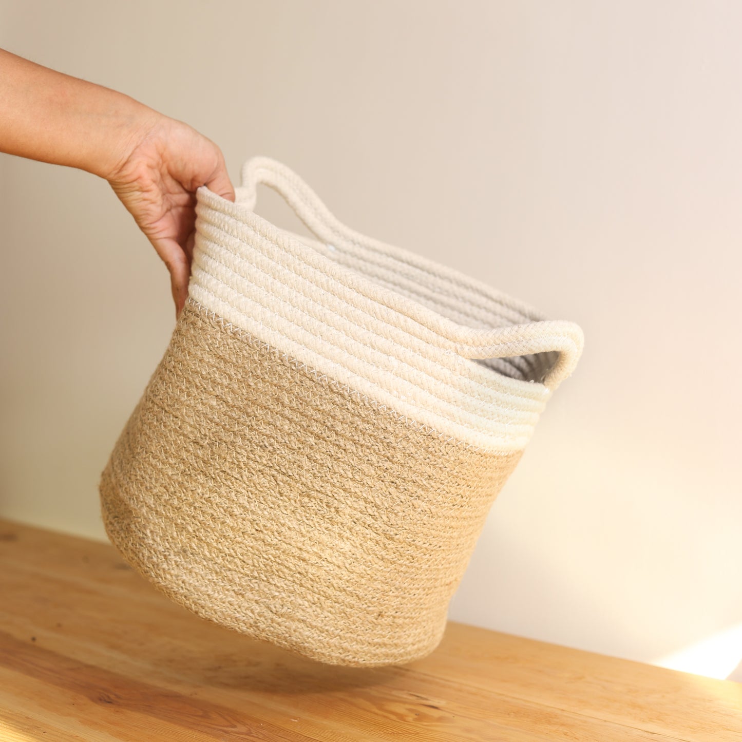Chic White Beige Basket